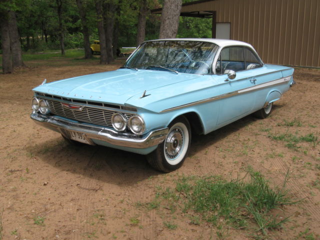 1961 Chevrolet Impala coupe