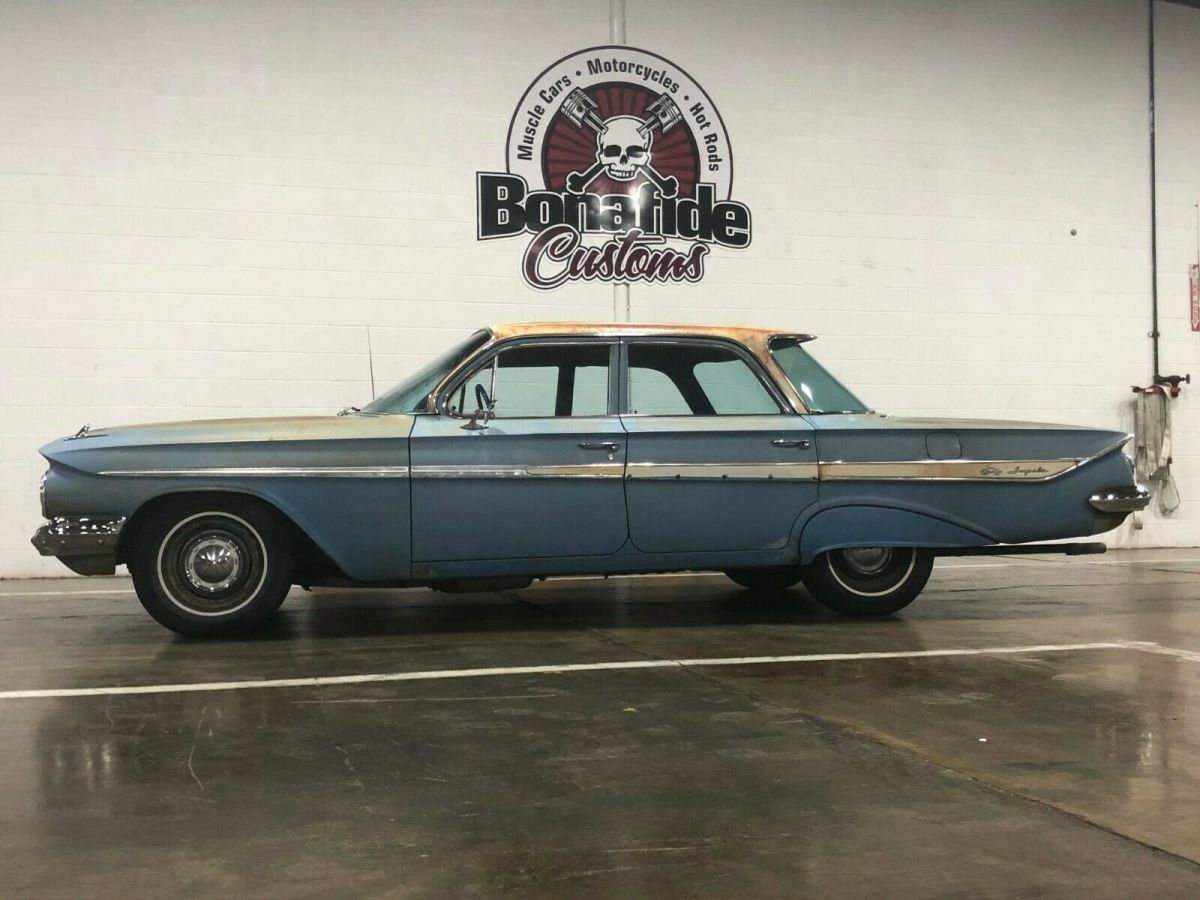 1961 Blue Chevrolet Impala Sedan