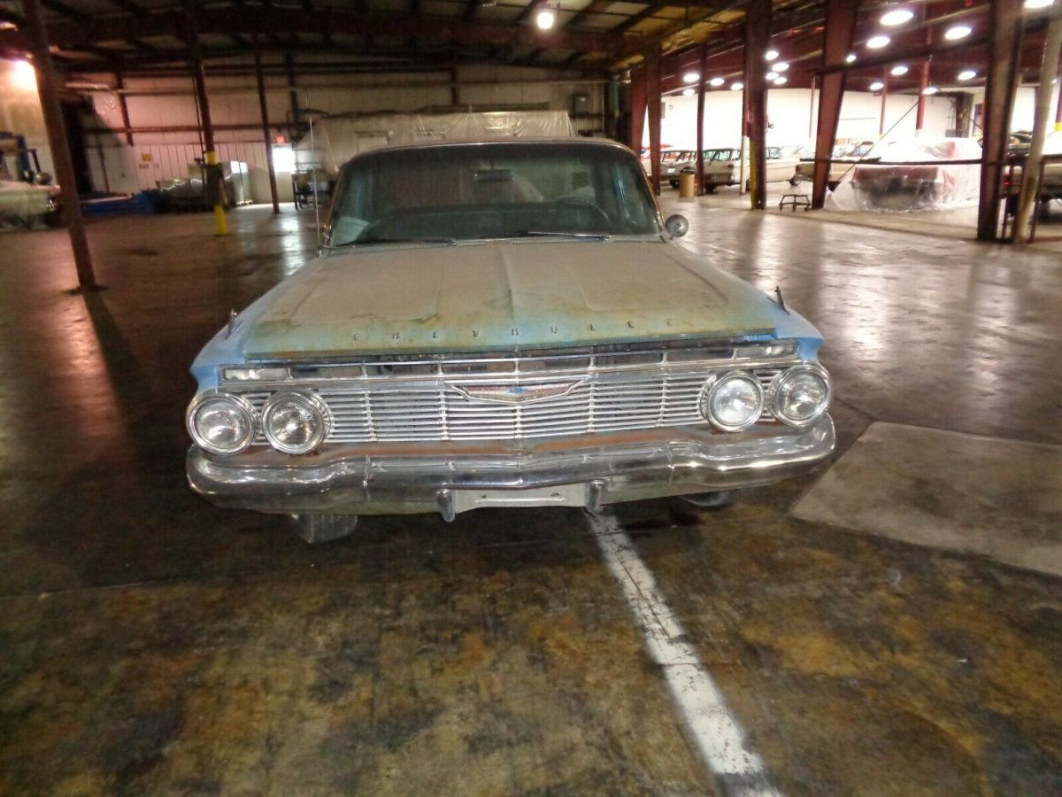 1961 Blue Chevrolet Impala Sedan