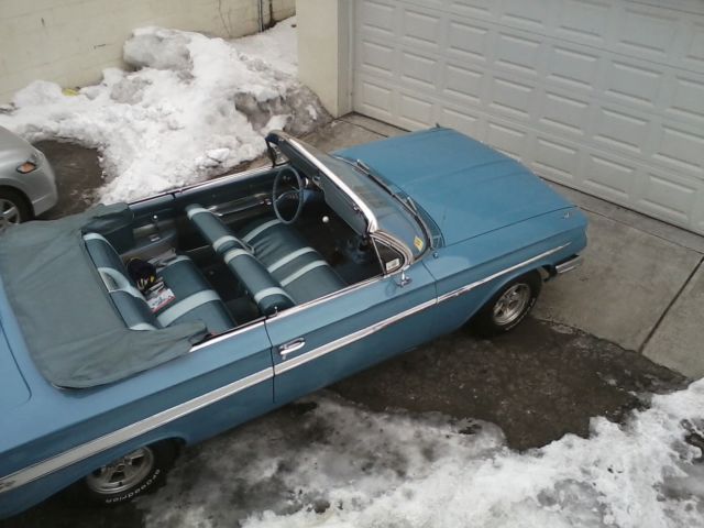 1961 Blue Chevrolet Impala 2 door convertible