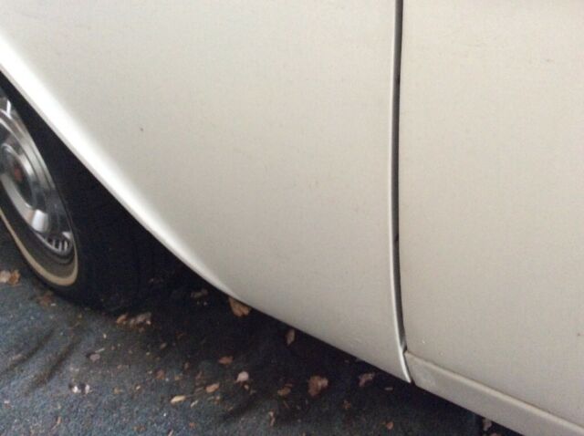1961 White Chevrolet Impala Coupe