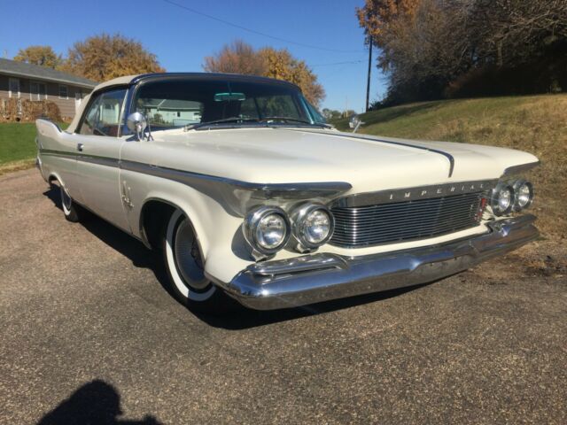 1961 Chrysler Imperial Convertible
