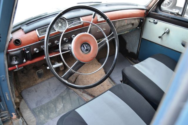 1961 Mercedes-Benz 200-Series