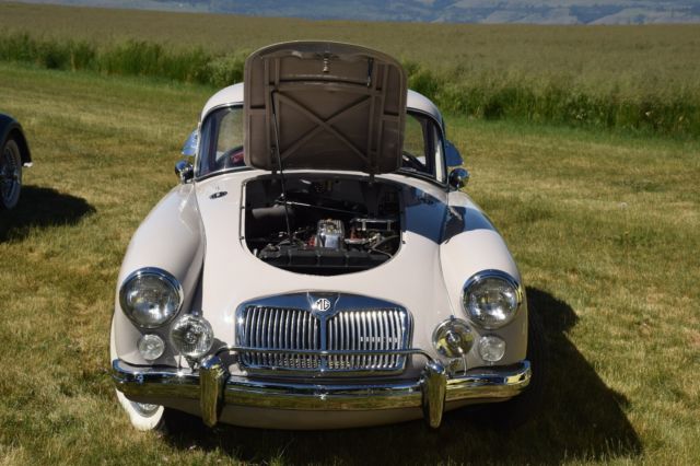 1961 Dove Gray MG MGA Cab & Chassis