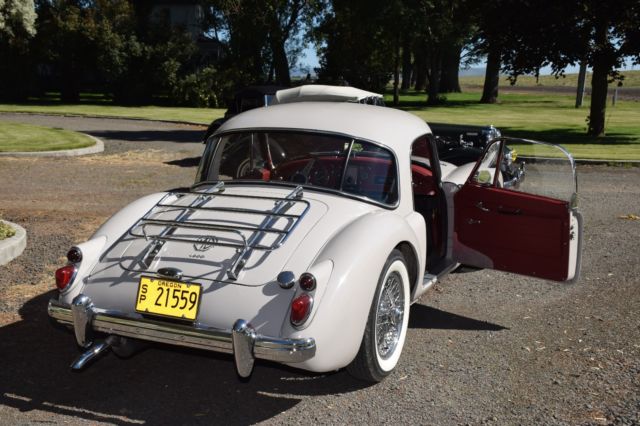 1961 Dove Gray MG MGA Cab & Chassis
