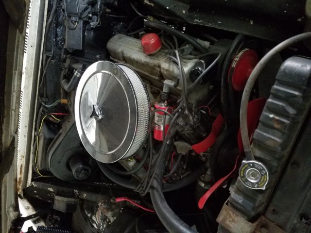 1961 White Oldsmobile Cutlass