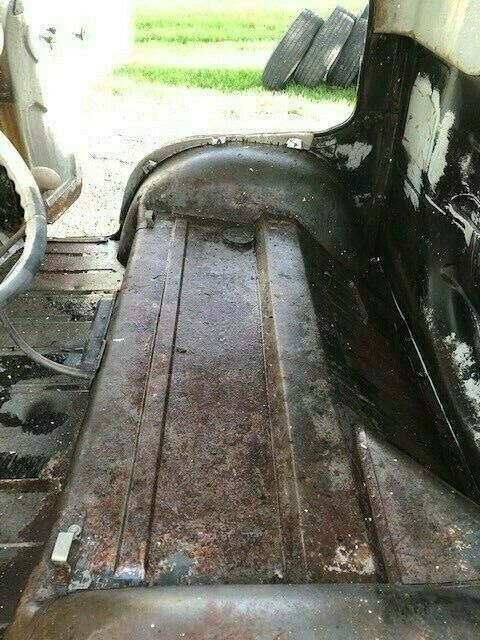 1961 Yellow Chevrolet Corvair Standard Cab Pickup