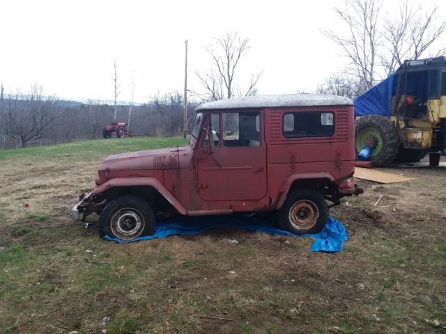 1961 Brown Toyota FJ Cruiser