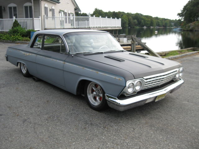 1962 Gray Chevrolet Impala Coupe