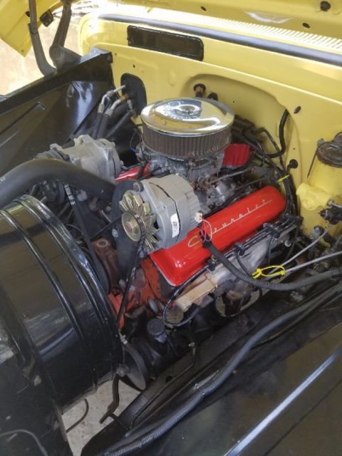 1962 Yellow Chevrolet C-10 Standard Cab Pickup