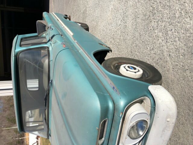 1962 Green Chevrolet C-10 Standard Cab Pickup