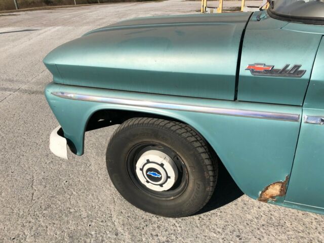 1962 Green Chevrolet C-10 Standard Cab Pickup