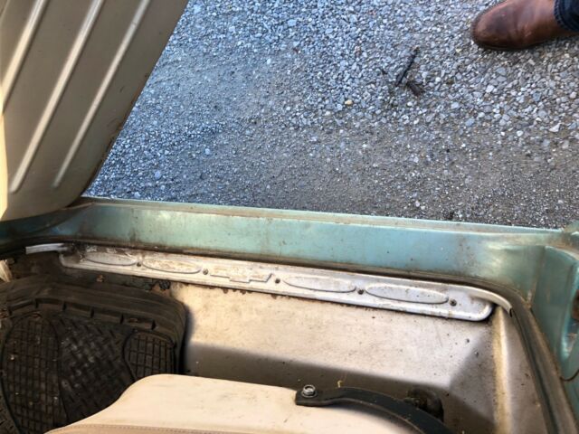 1962 Green Chevrolet C-10 Standard Cab Pickup