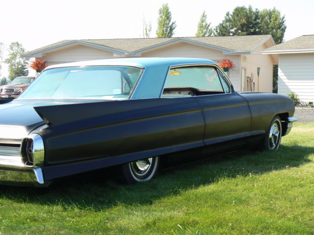 1962 Black/Green Cadillac DeVille Hardtop