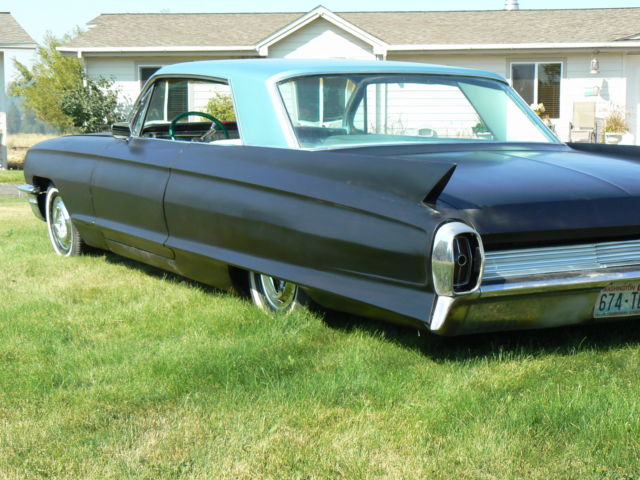 1962 Black/Green Cadillac DeVille Hardtop