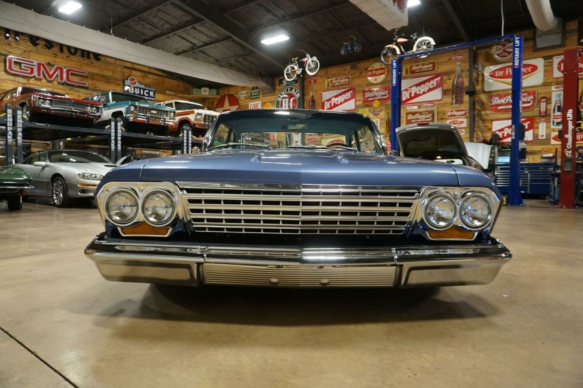 1962 -- Chevrolet Bel Air/150/210 2dr