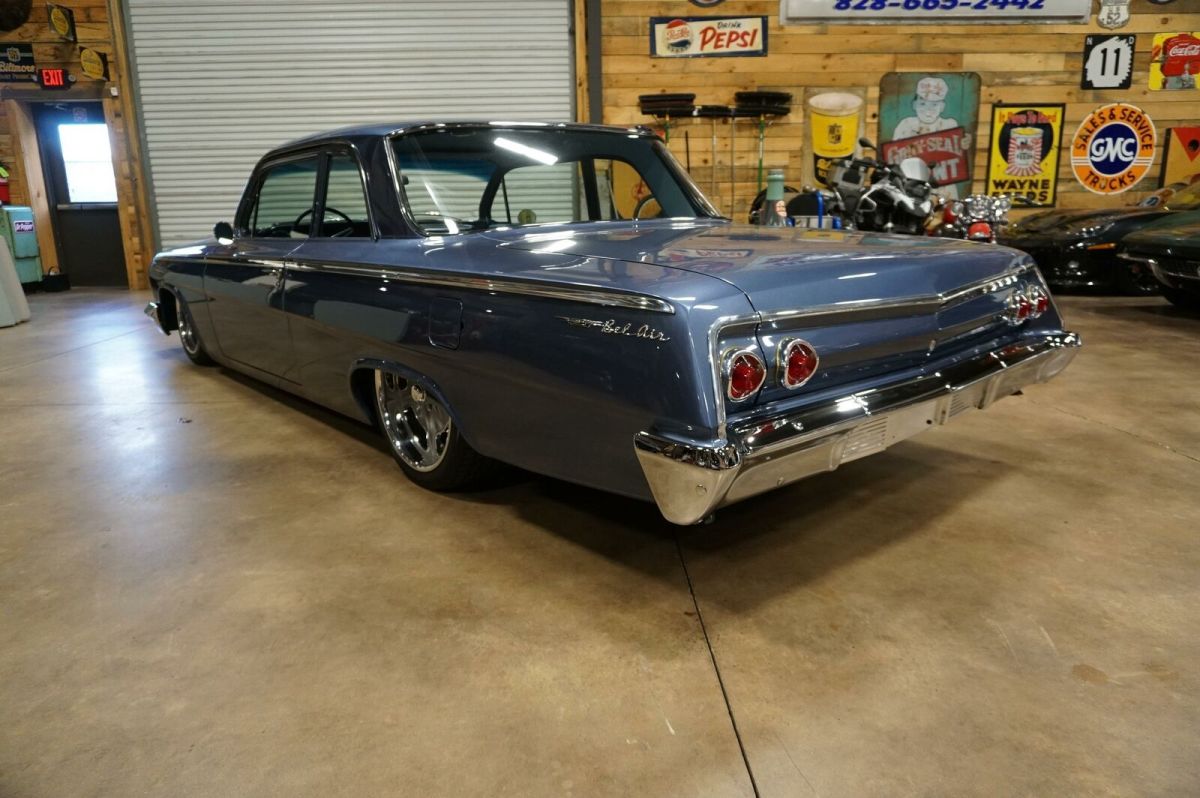 1962 -- Chevrolet Bel Air/150/210 2dr