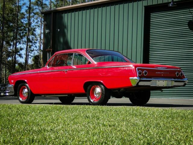 1962 Red Chevrolet Bel Air/150/210 2d : 2 Door Hard TOP