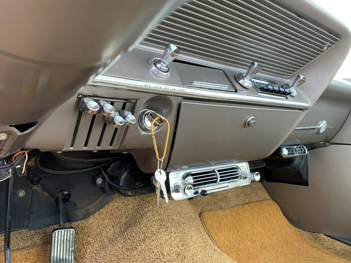 1962 Anniversary Gold Metalic Chevrolet Bel Air/150/210 Station Wagon