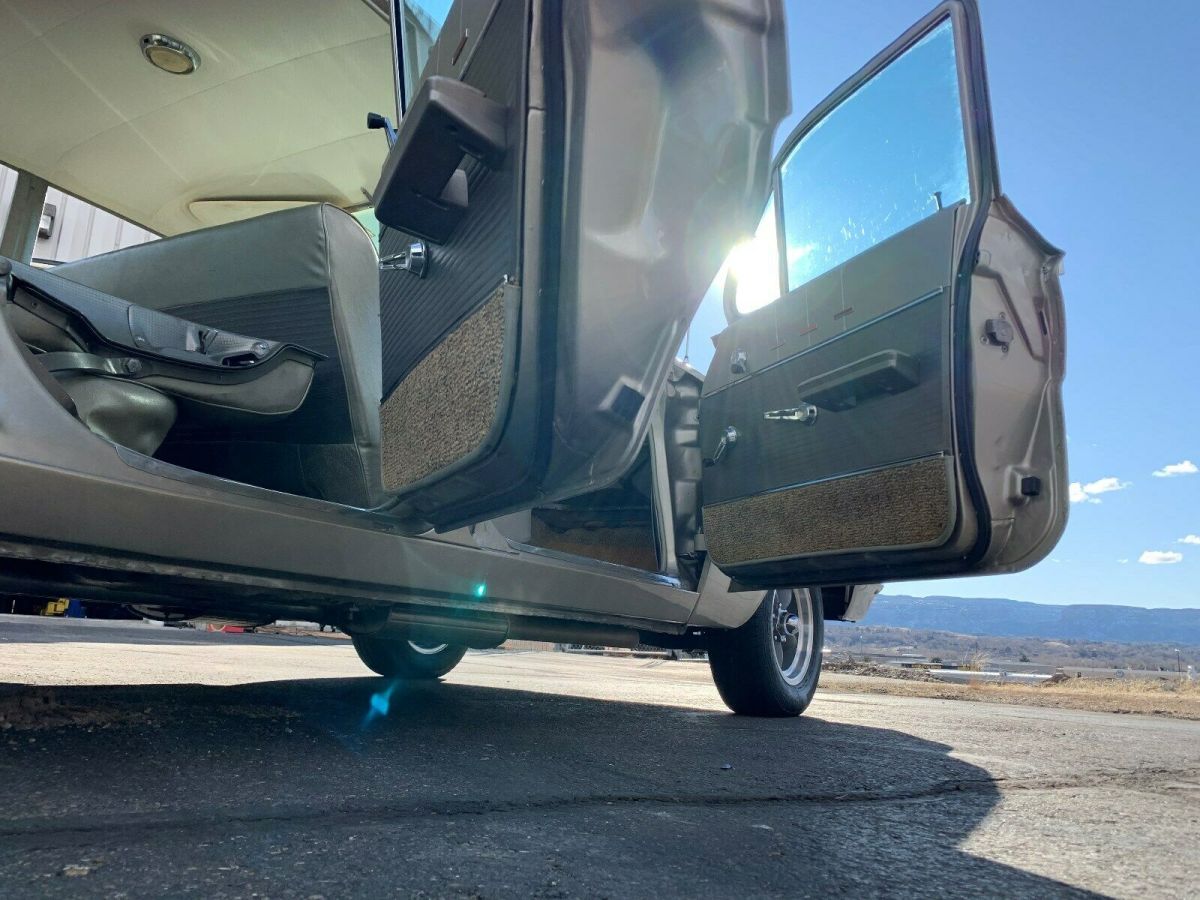 1962 Anniversary Gold Metalic Chevrolet Bel Air/150/210 Station Wagon