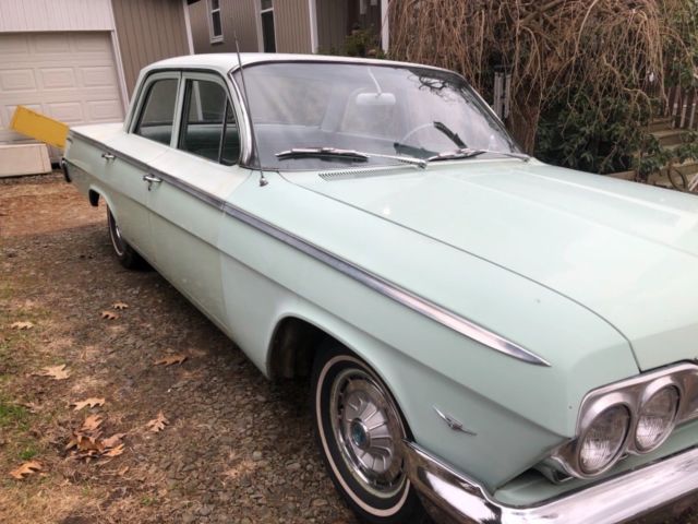 1962 Light green Chevrolet Bel Air/150/210 Coupe