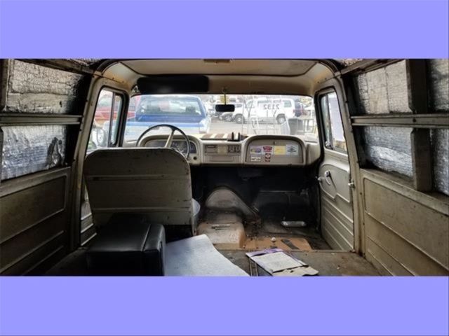 1962 Green Chevrolet C-10 Wagon