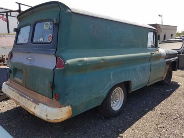 1962 Green Chevrolet C-10 Wagon