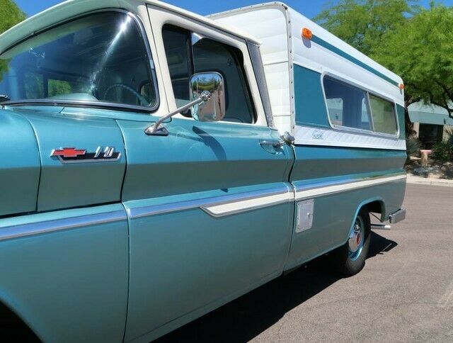 1962 Teal Chevrolet C-10 Pickup Truck