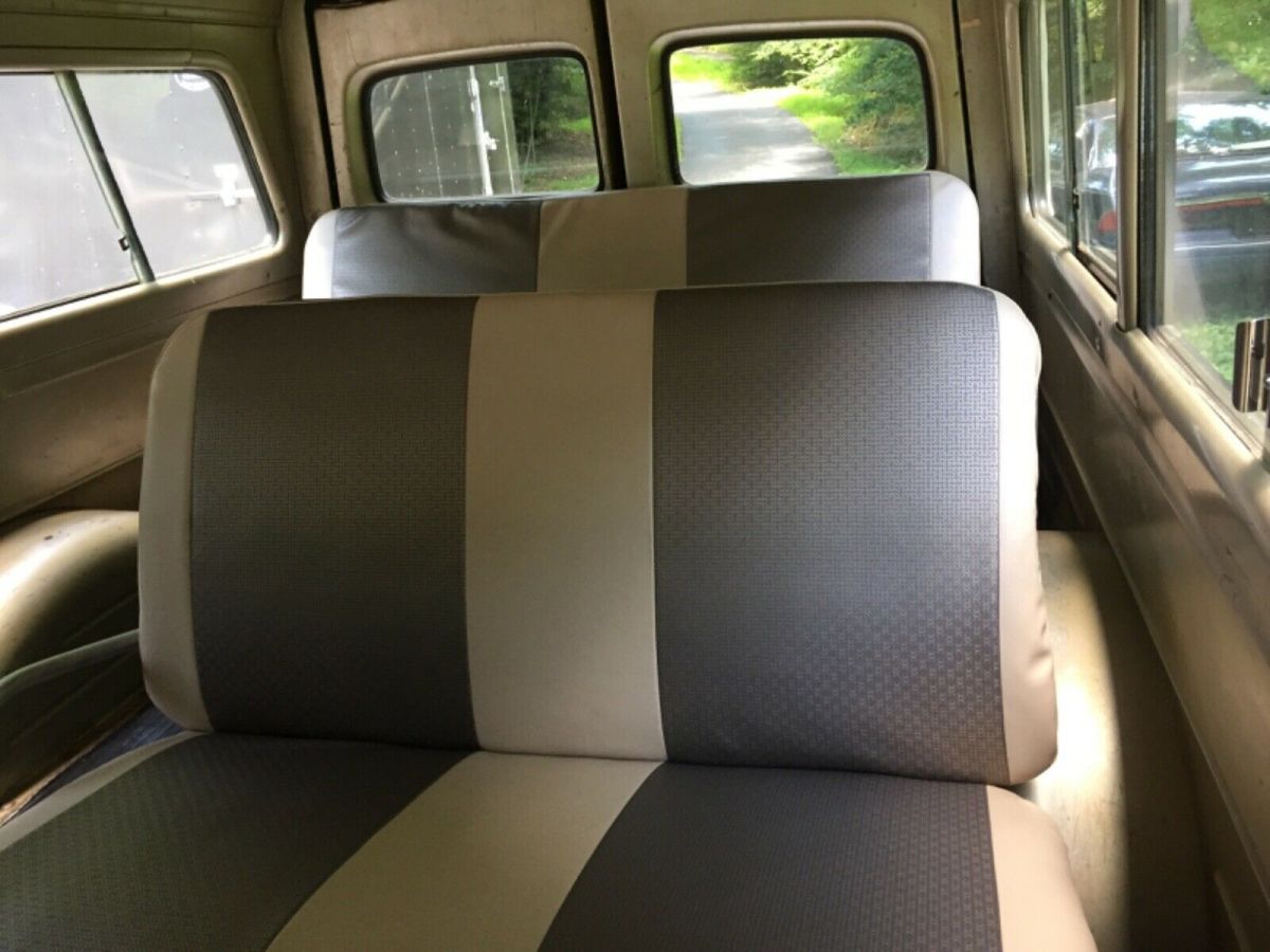 1962 Chevrolet C/K Pickup 1500 8 passenger