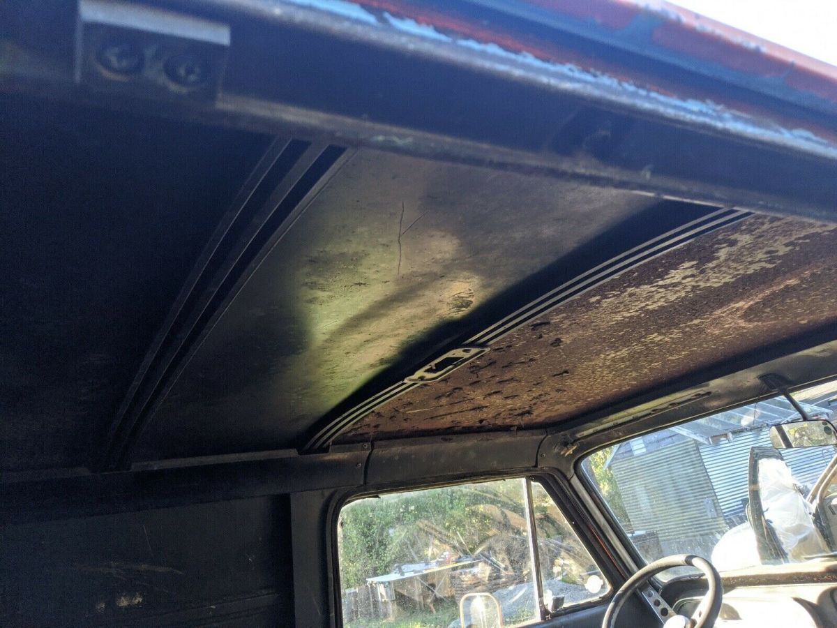 1962 Orange Chevrolet corvair 92 van Van