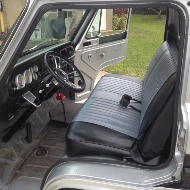1962 Silver/Black Chevrolet Corvair Standard Cab Pickup