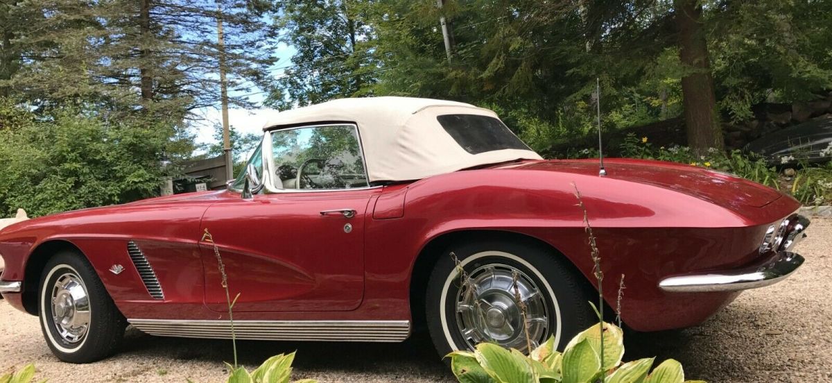 1962 Honduras Maroon Chevrolet Corvette Convertible