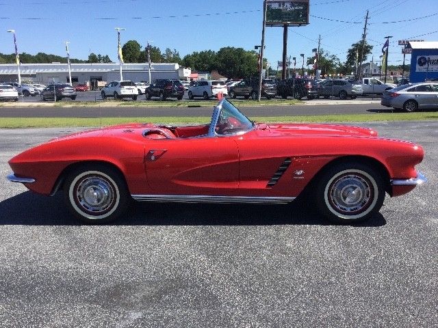 1962 Red Chevrolet Corvette --