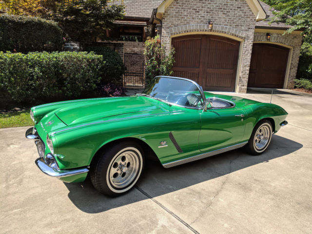 1962 Green Chevrolet Corvette Convertible