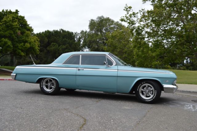 1962 Aqua Chevrolet Impala --