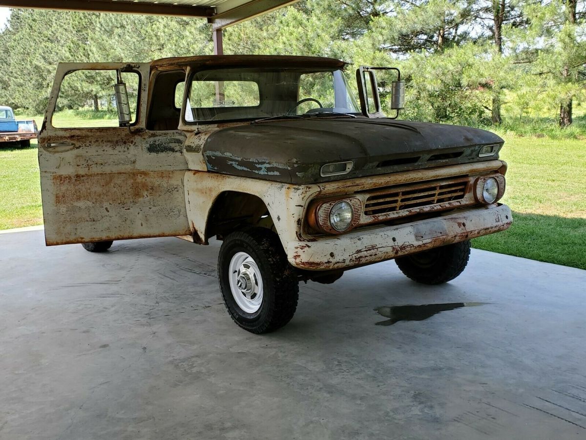 1962 White Chevrolet C-10