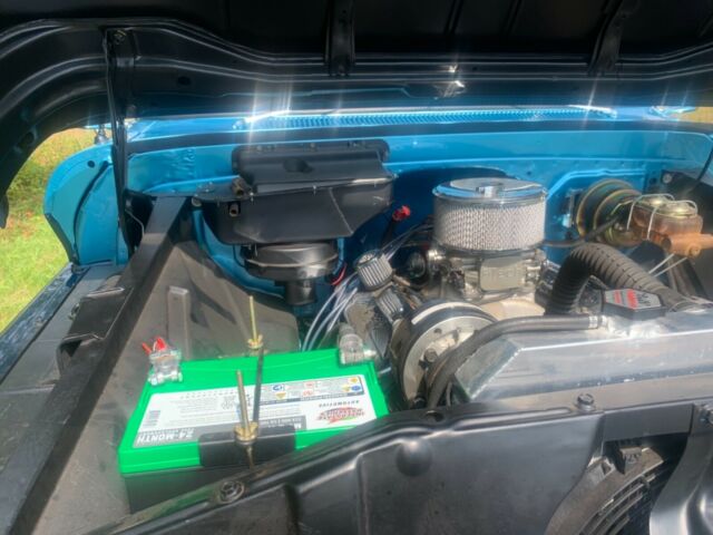 1962 Blue Chevrolet C/K Pickup 2500