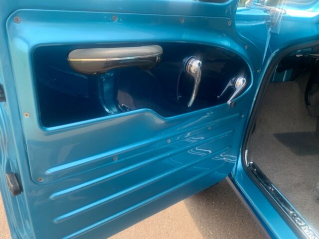 1962 Blue Chevrolet C/K Pickup 2500