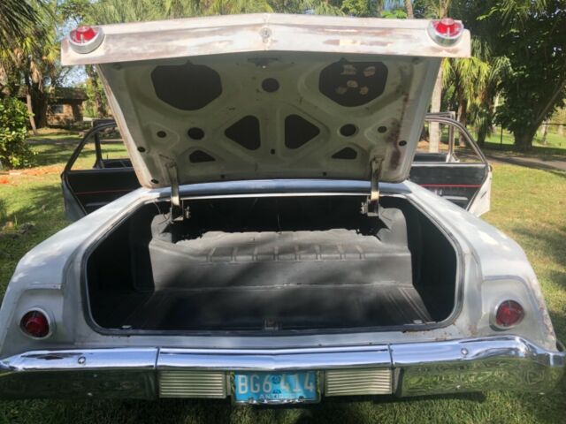 1962 Gray Primer Chevrolet Bel Air/150/210 4 Door