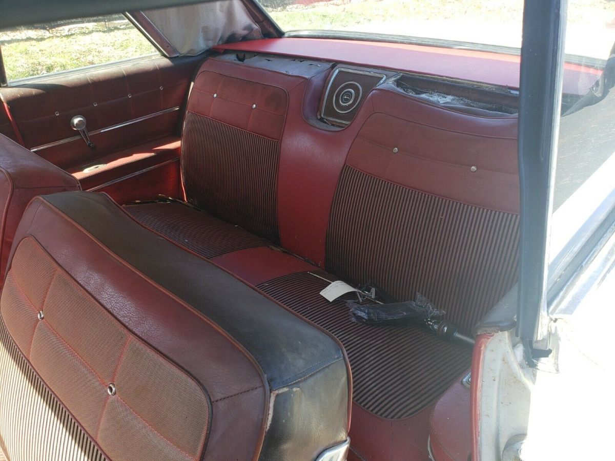 1962 White Chevrolet Bel Air/150/210 Coupe