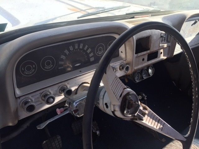 1962 White Chevrolet C-10 Standard Cab Pickup