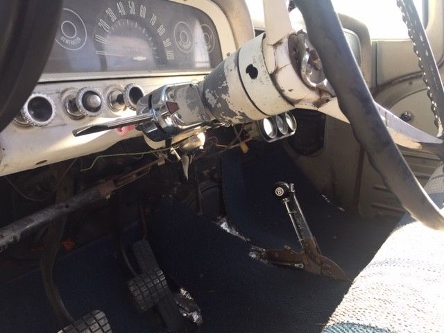 1962 White Chevrolet C-10 Standard Cab Pickup