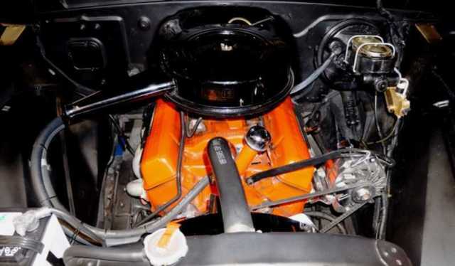 1962 Orange Chevrolet C-10 Standard Cab Pickup