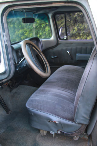 1962 Gray Chevrolet C-10 Standard Cab Pickup