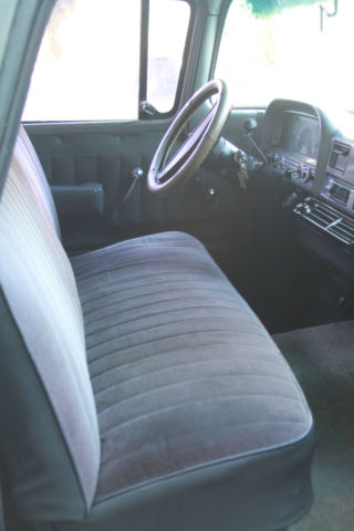 1962 Gray Chevrolet C-10 Standard Cab Pickup