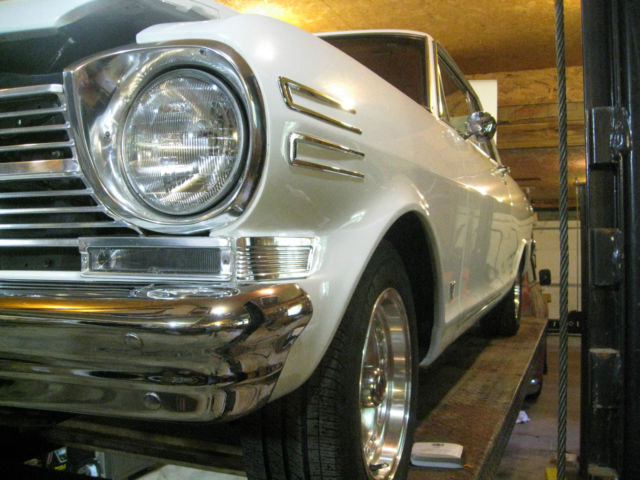 1962 White Chevrolet Nova Coupe