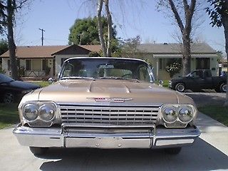 1962 Gold Chevrolet Impala