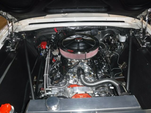 1962 White Chevrolet Nova Sedan