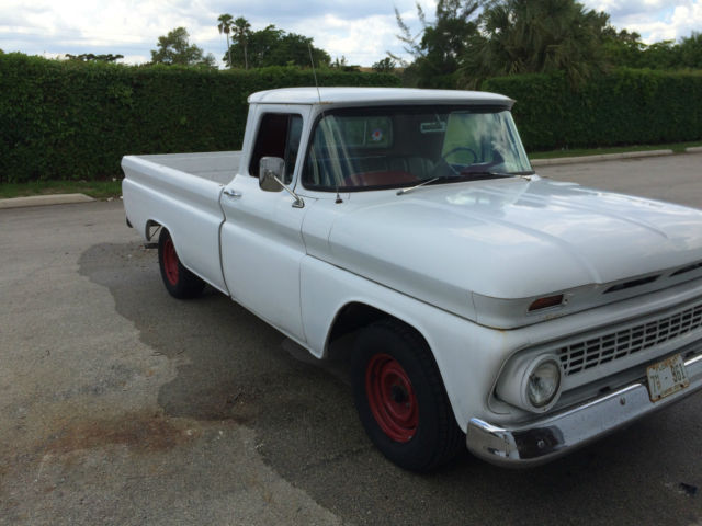 1962 White Chevrolet C-10 Standard Cab Pickup