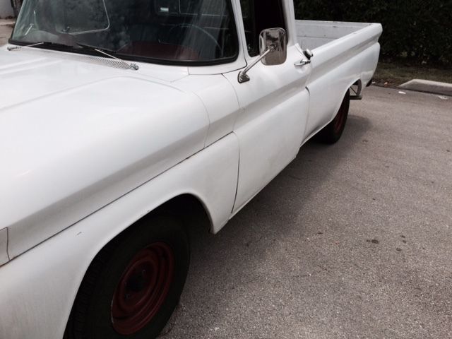 1962 White Chevrolet C-10 Standard Cab Pickup